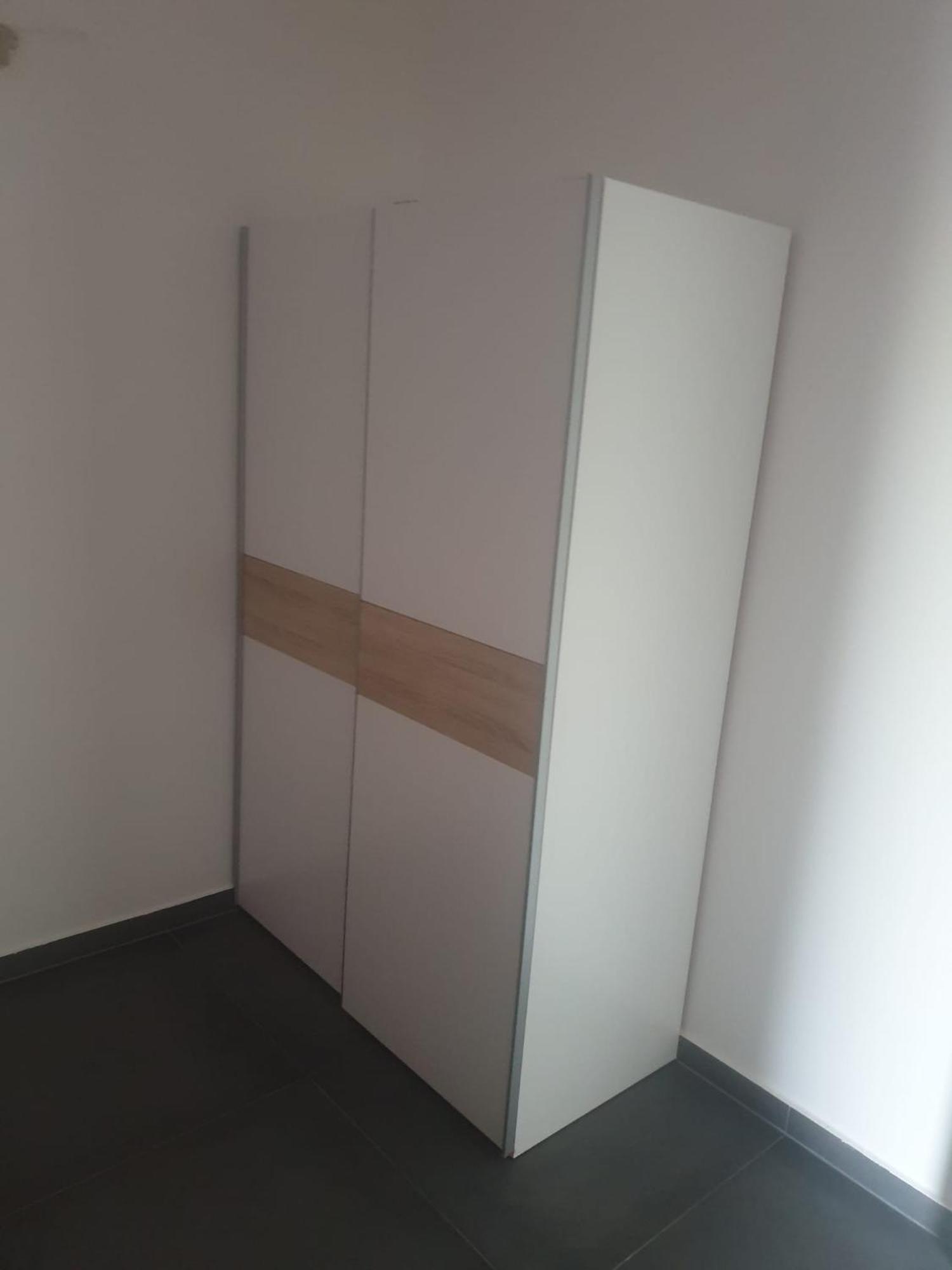 With Free Parking And No Balcony But Terase In Front Of The House Apartment Pula